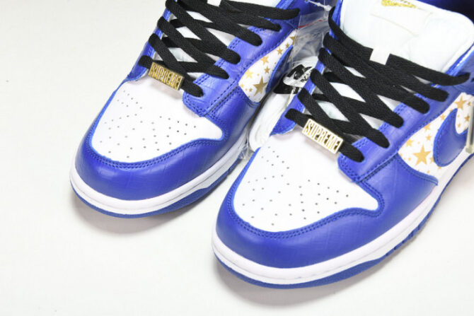 Nike SB Dunk Low Supreme Stars Hyper Royal DH3228-100 - Image 7