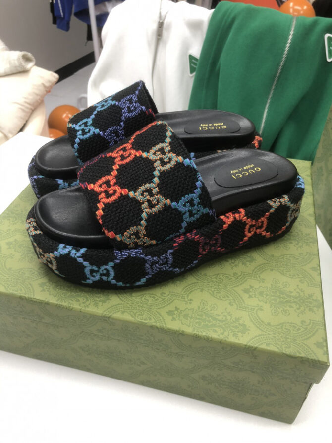 GUCC SANDALS - Image 7