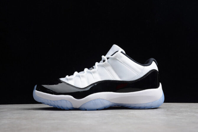 Jordan 11 Retro Low Concord 528895-153