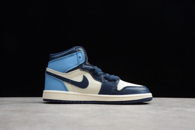 Kids Air Jordan 1 Obsidian University Blue (555088-140) - Image 8