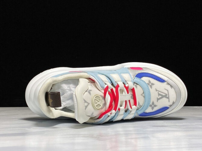 LV ARCHLIGHT SNEAKER - Image 2