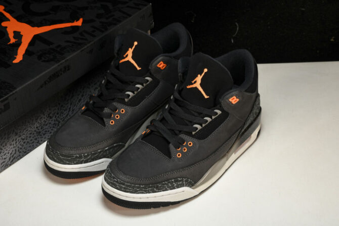 Jordan 3 Retro Fear (2023) CT8532-080