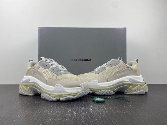 BLCG Sneaker Triple.s.Gomma Gray-light green 524039 W2FW4 9790 - Image 4