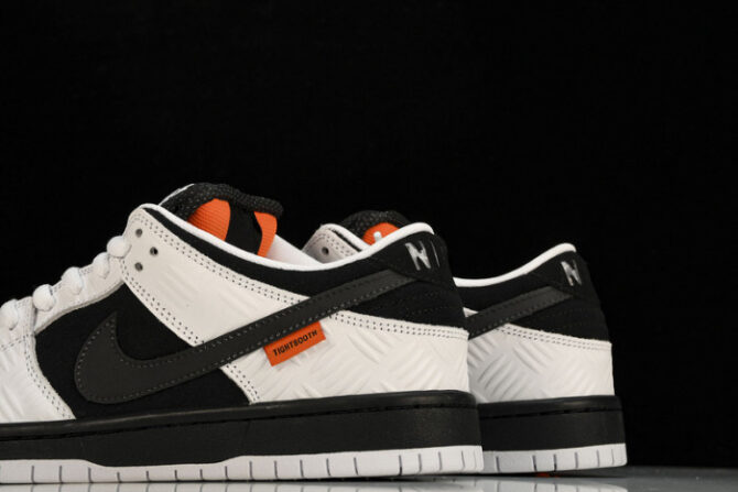 Nike SB Dunk Low x Tightbooth FD2629-100 - Image 6