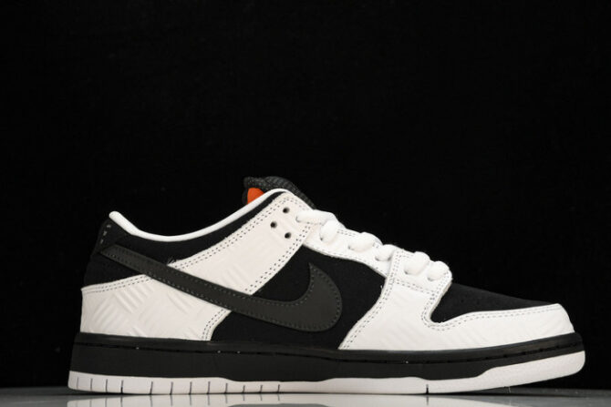 Nike SB Dunk Low x Tightbooth FD2629-100 - Image 7