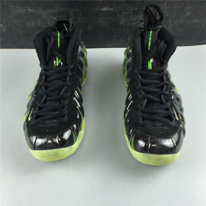 Nike AIR Foamposite ONE ParaNorman 'ParaNorman' 579771-003 - Image 2