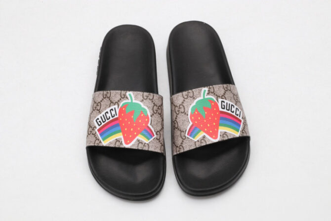 GUCC SANDALS - Image 3