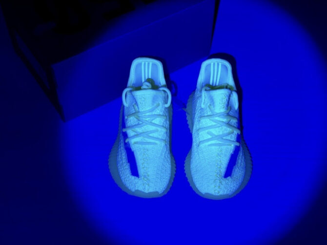 Adidas Yeezy Boost 350 V2 Glow EG5293 Kids - Image 5