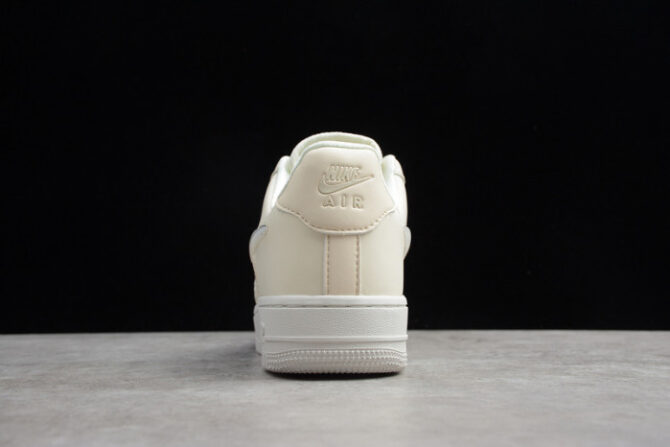 NIKE AIR FORCE 1 07 SE PREMIUM “PALE IVORY” AH6827-100 - Image 4