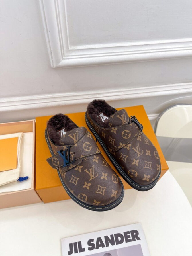 LV Cosy Mule - Image 5