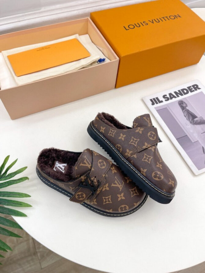 LV Cosy Mule - Image 2