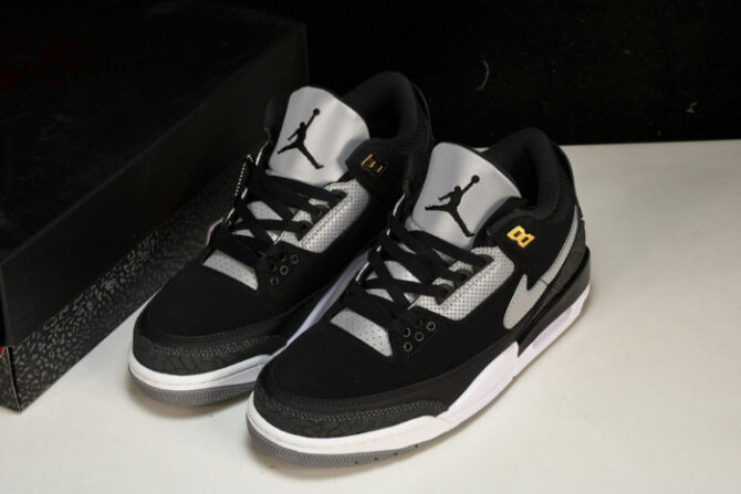 Air Jordan 3 WMNS “Black Gold” CK9246-067