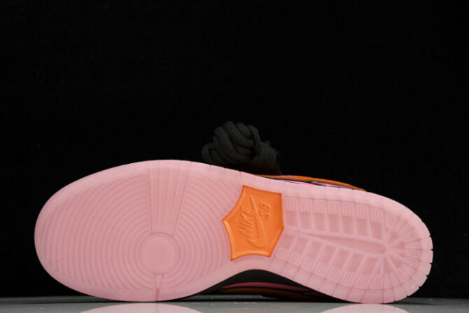 The Powerpuff Girls x Nk SB Dunk Low FZ8319-600 - Image 3