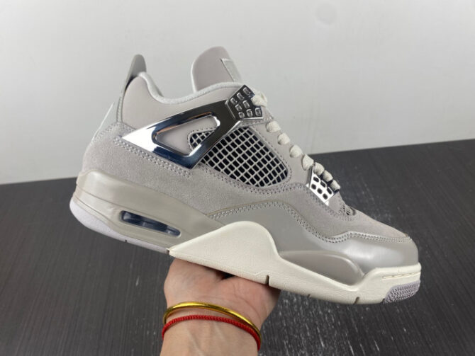 Jordan 4 Retro Frozen Moments AQ9129-001 - Image 4