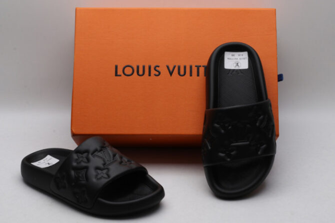 LV SLIDES - Image 2