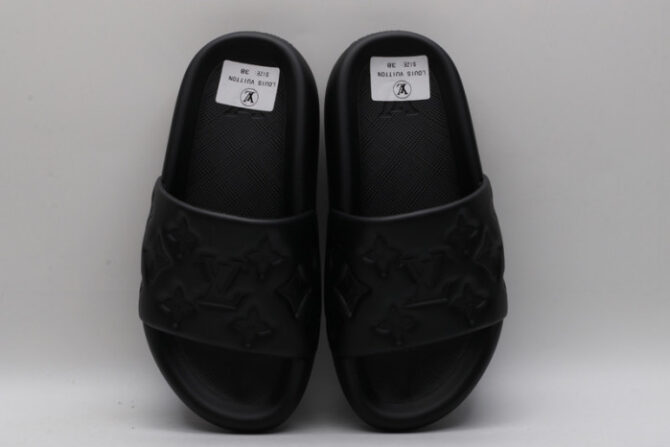 LV SLIDES - Image 3