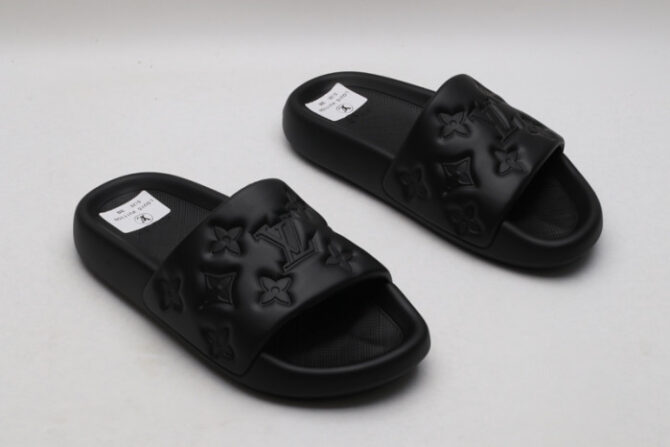 LV SLIDES - Image 5