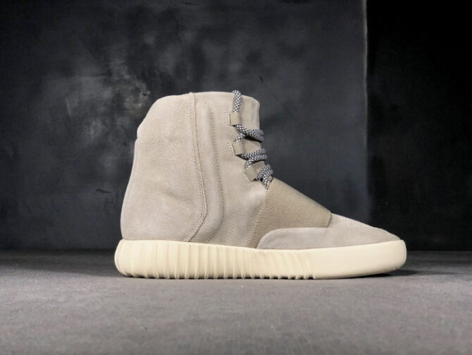 Adidas Yeezy Boost 750 OG Light Brown B35309 - Image 3