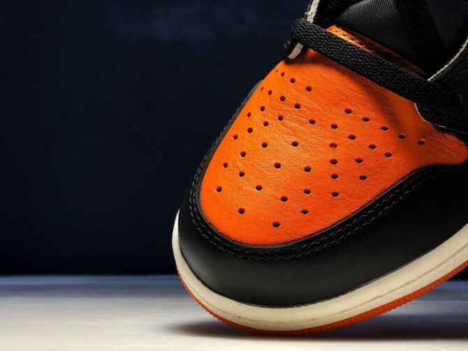Jordan 1 Retro High Shattered Backboard 555088-005 - Image 5