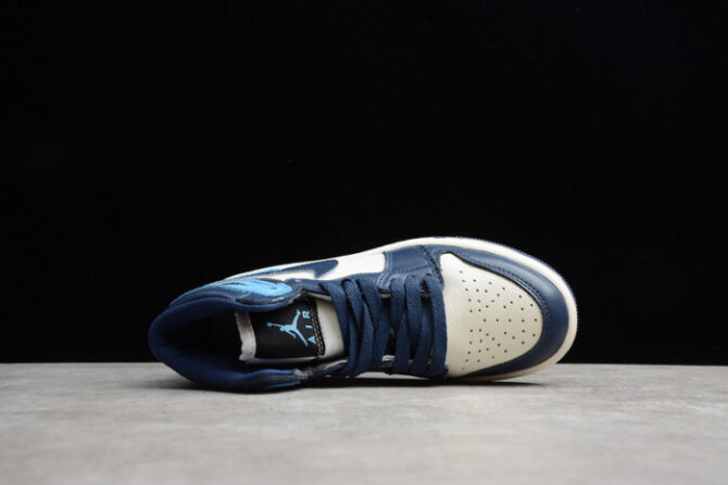 Kids Air Jordan 1 Obsidian University Blue (555088-140) - Image 9