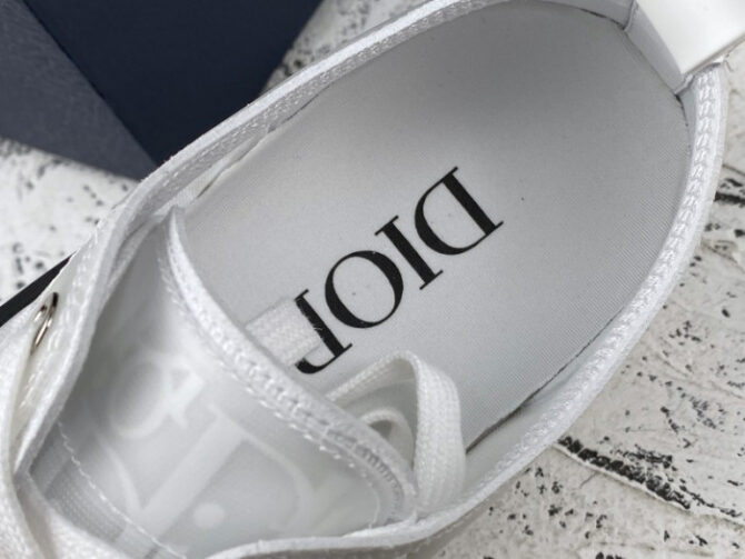 DIOR B23 Oblique Sneaker - Image 8