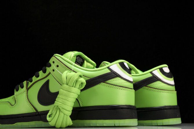 The Powerpuff Girls x Nk SB Dunk Low FZ8319-300 - Image 5