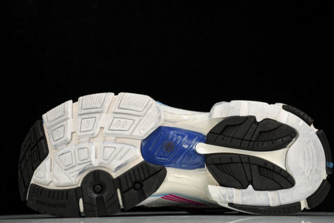 Balenciaga Runner - Image 7