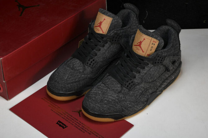 Air Jordan 4 Retro Levis NRG Levis - Black Denim AO2571-001 - Image 4