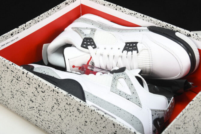 Jordan 4 Retro White Cement 840606-192 - Image 8