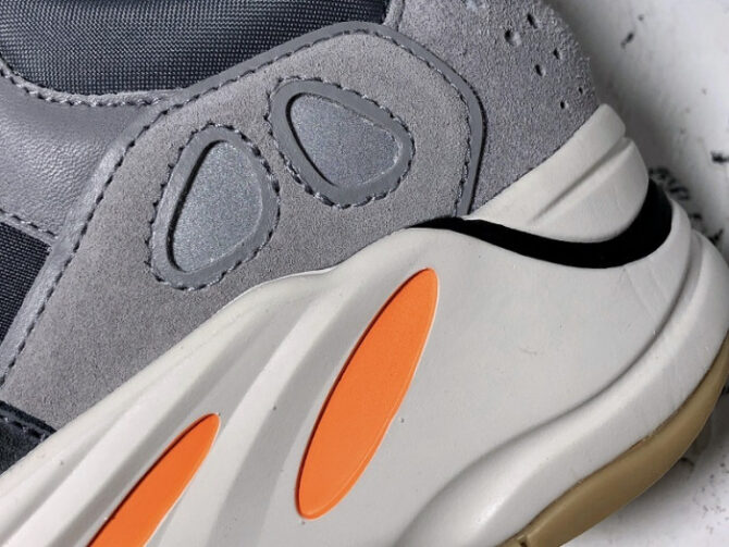 Adidas Yeezy Boost 700 Magnet FV9922 - Image 3