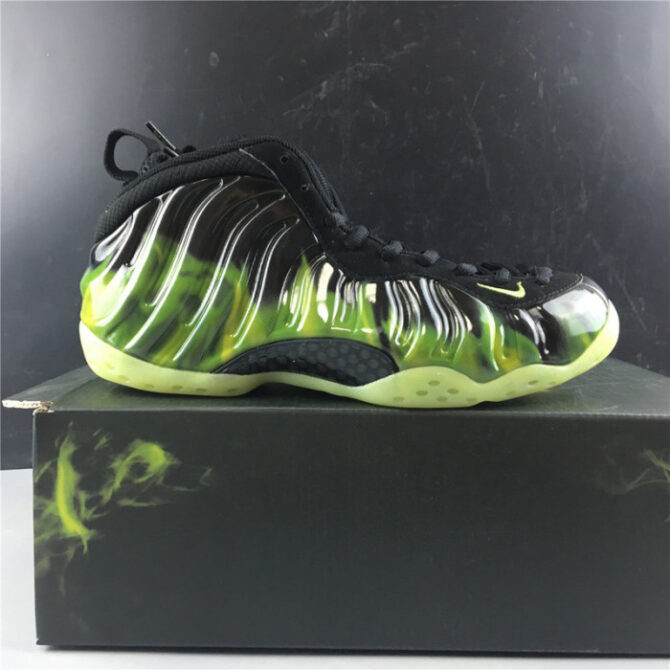 Nike AIR Foamposite ONE ParaNorman 'ParaNorman' 579771-003 - Image 7