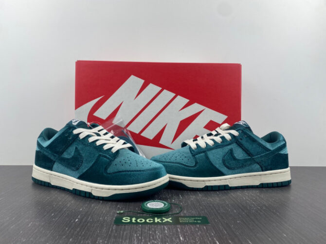 Nike Dunk Low Green Velvet DZ5224-300 - Image 5