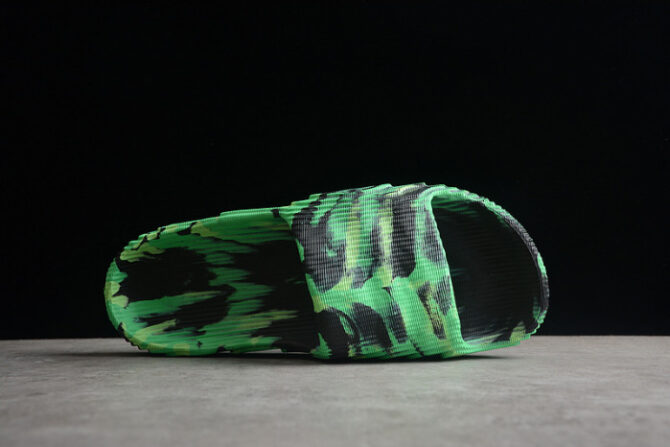 Adidas Adilette 22 Slides green GX6952 - Image 6