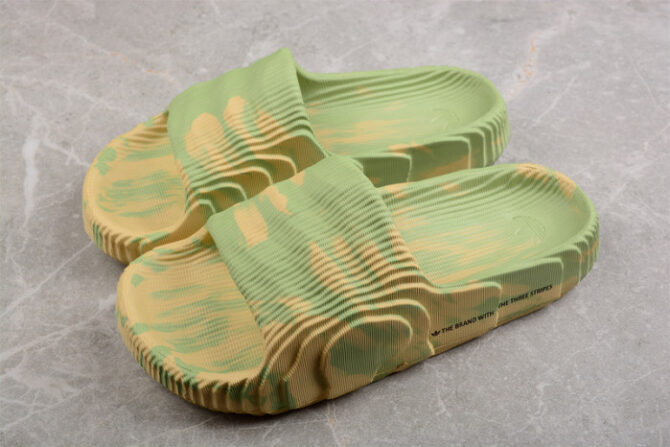 Adidas Adilette 22 Slides Magic Lime St Desert Sand GY1597 - Image 5