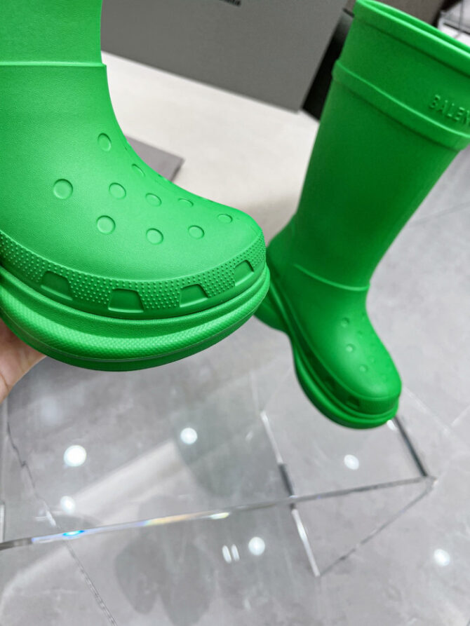 Balenciaga x Crocs Boot Green (W) 677388W1S8E3033 - Image 6