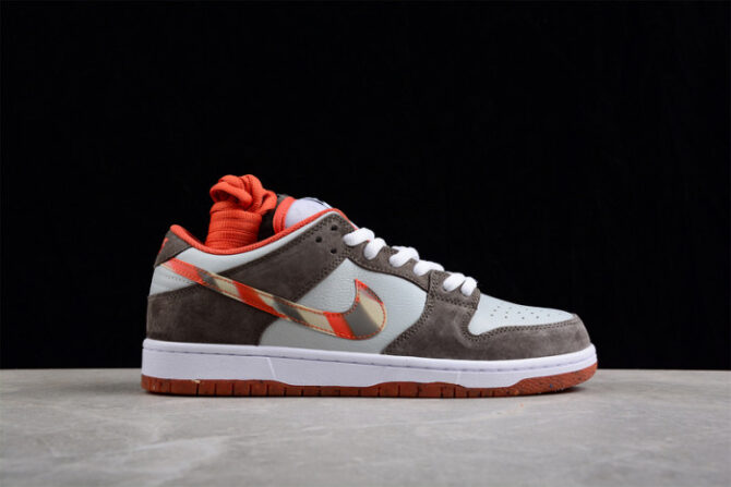 Nike SB Dunk Low Crushed D.C. DH7782-001 - Image 9