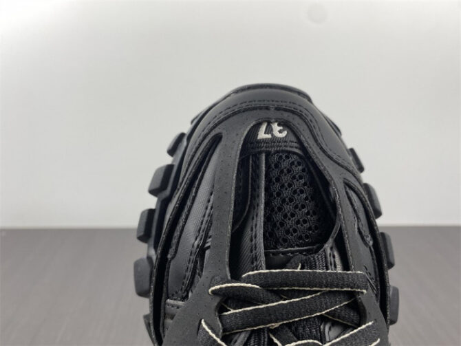 Balenciaga Track - Image 2