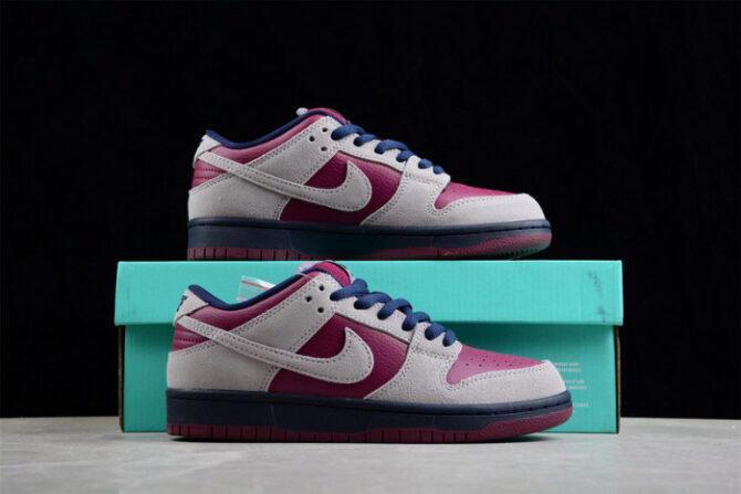 Nike SB Dunk Low Atmosphere Grey True Berry BQ6817-001 - Image 6