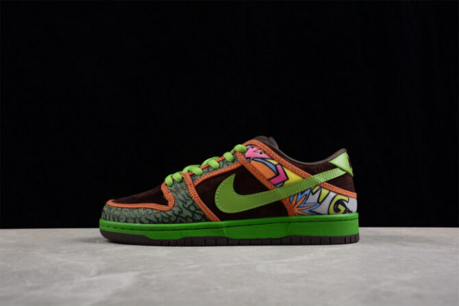 Nike SB Dunk Low De La Soul 789841-332