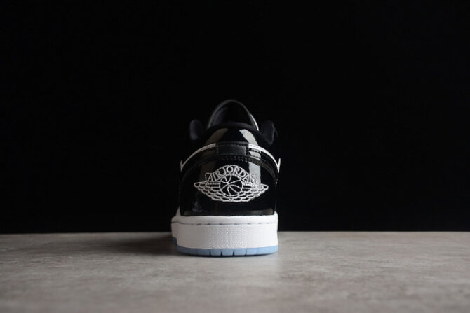 Jordan 1 Low SE Concord DV1309-100 - Image 2