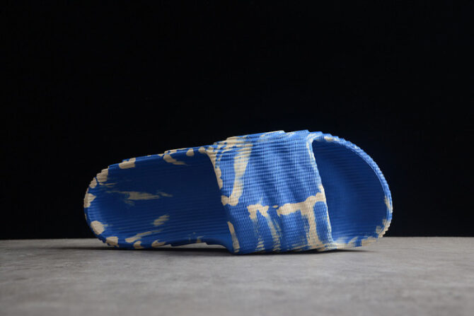 Adidas Adilette 22 Slides BLUE GX6953 - Image 2