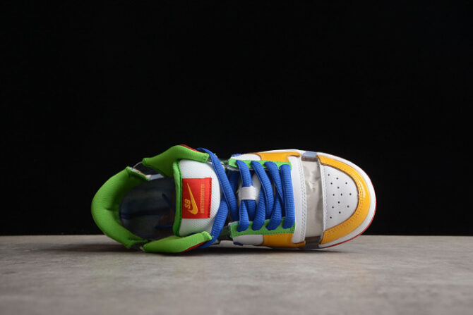 Nike SB Dunk Low Sandy Bodecker FD8777-100 - Image 7