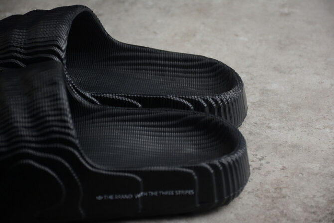 Adidas Adilette 22 Slides Black GX6949 - Image 5