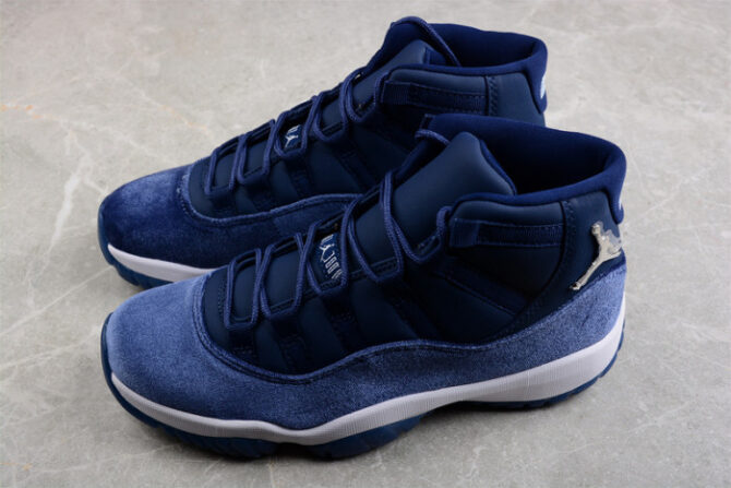 Jordan 11 Retro Midnight Navy AR0715-441 - Image 6