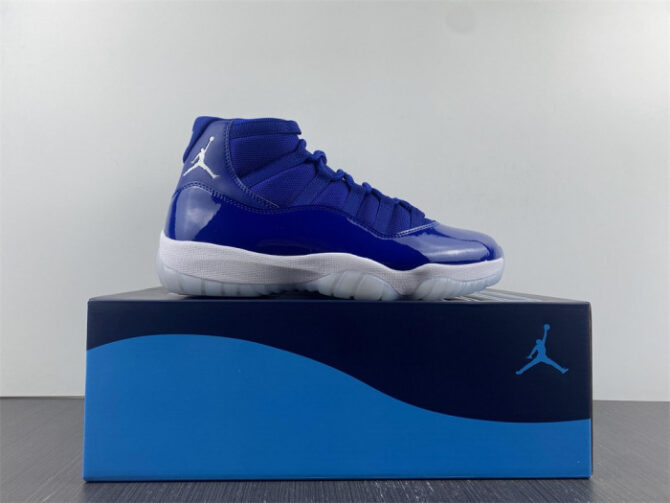 Air Jordan 11 Retro Low ''Legend Blue'' AT7802 - Image 3