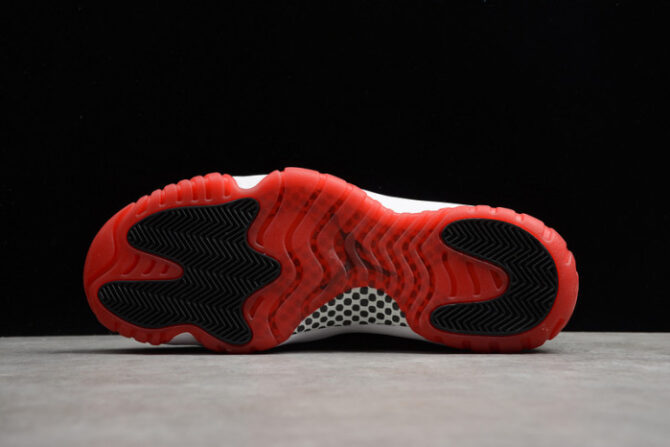 Jordan 11 Retro Playoffs Bred (2019) 378037-061 - Image 7