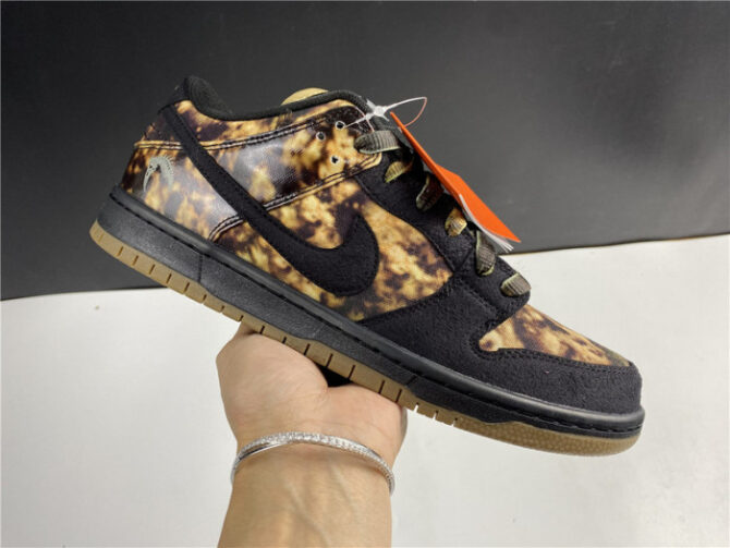 NIKE SB DUNK LOW PUSHEAD PREMIUM "PUSHEAD 2“ 536356-002 - Image 4