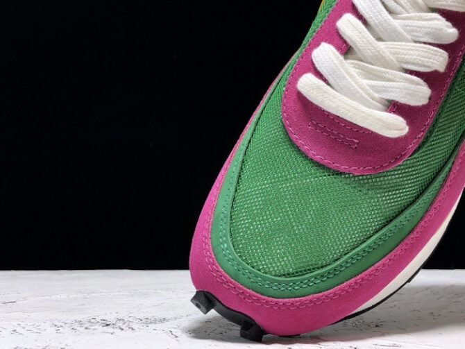 Nike LD Waffle Sacai Pine Green BV0073-301 - Image 3