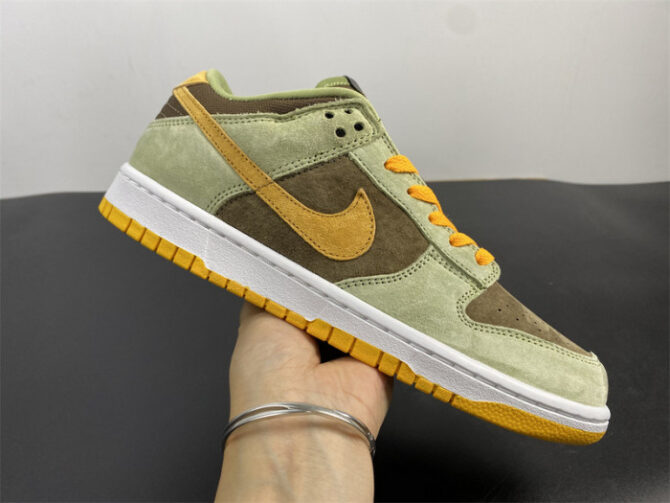 Nike Dunk Low Dusty Olive DH5360-300 - Image 6