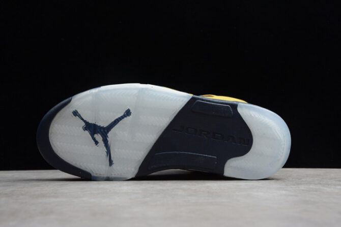 Air Jordan 5 'Michigan' CQ9541-704 - Image 2